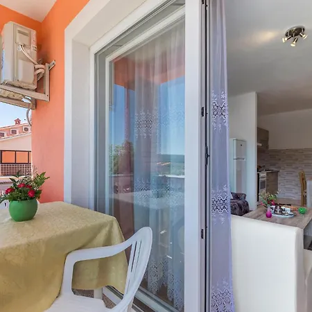 1 Bedroom Stunning In