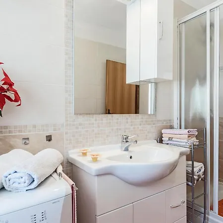 Διαμέρισμα 1 Bedroom Stunning In Labin (Istria)