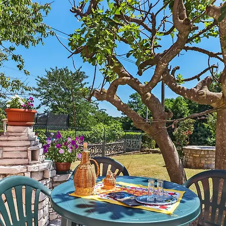 1 Bedroom Stunning In Labin (Istria)